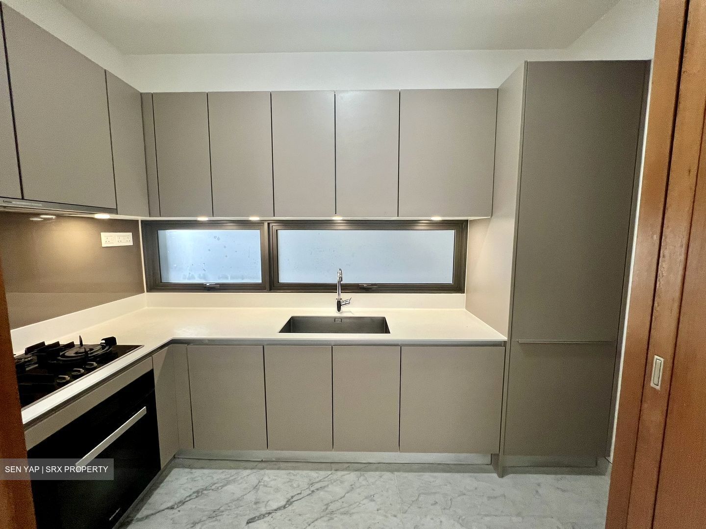 New Futura (D9), Condominium #595990491
